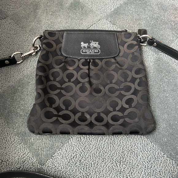 Coach Signature Crossbody Bag - Picture 4 of 5